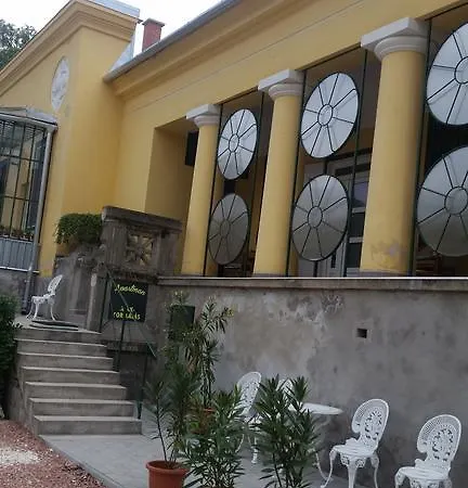 Li-di Apartman * Kalocsa