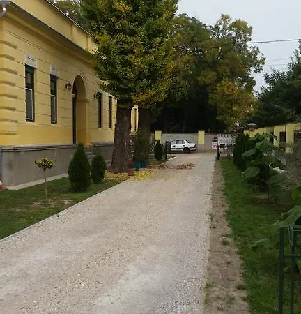 Li-di Apartman