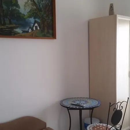 Li-di Apartman Apartamento