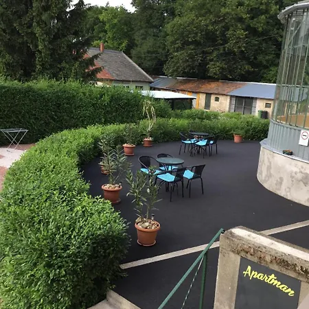 Apartamento Li-di Apartman